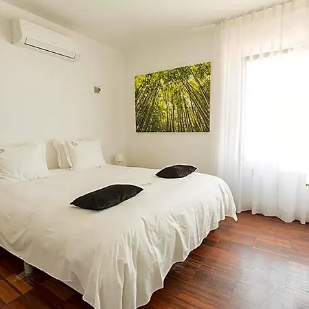One2seven Hotel 4*